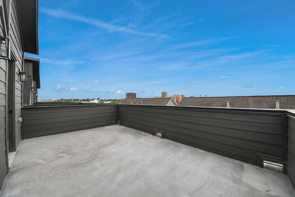 2426 Ella Boulevard - Photo 37