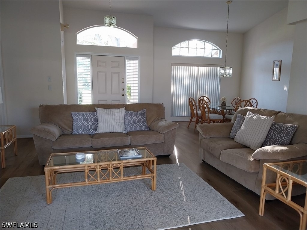 449 Dundee Court - Photo 2