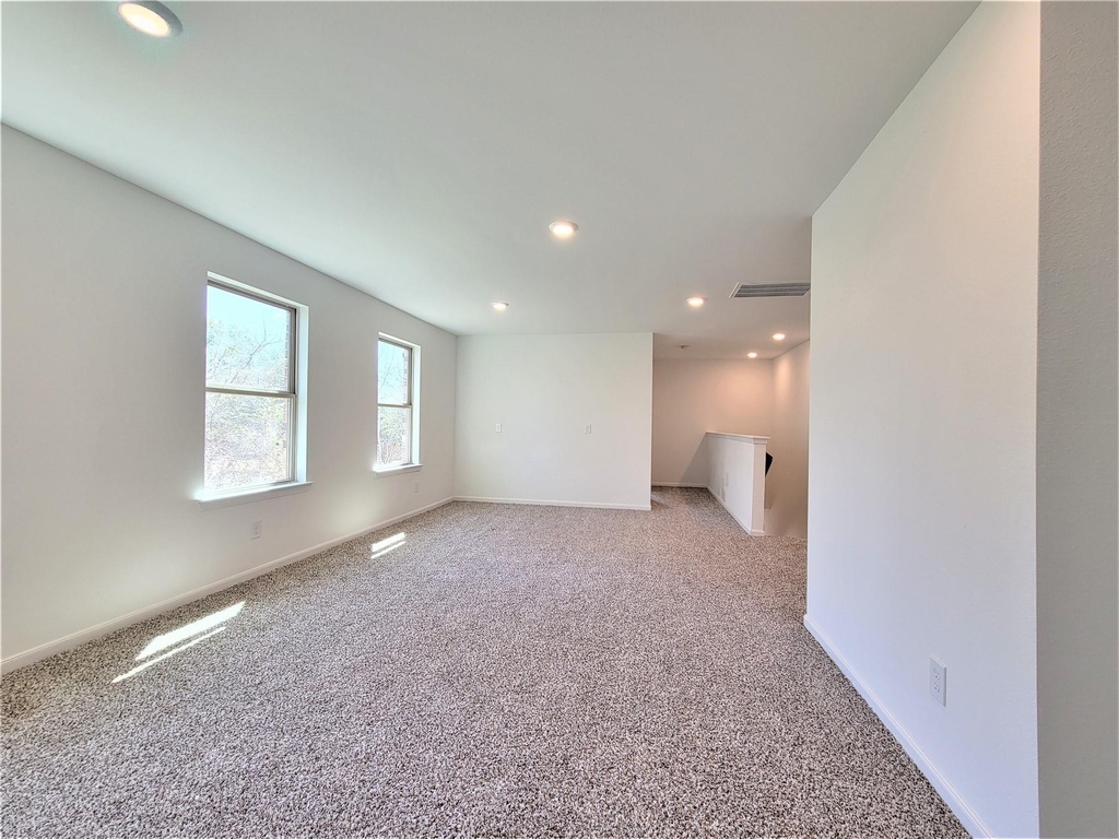 151 Island Boulevard - Photo 6