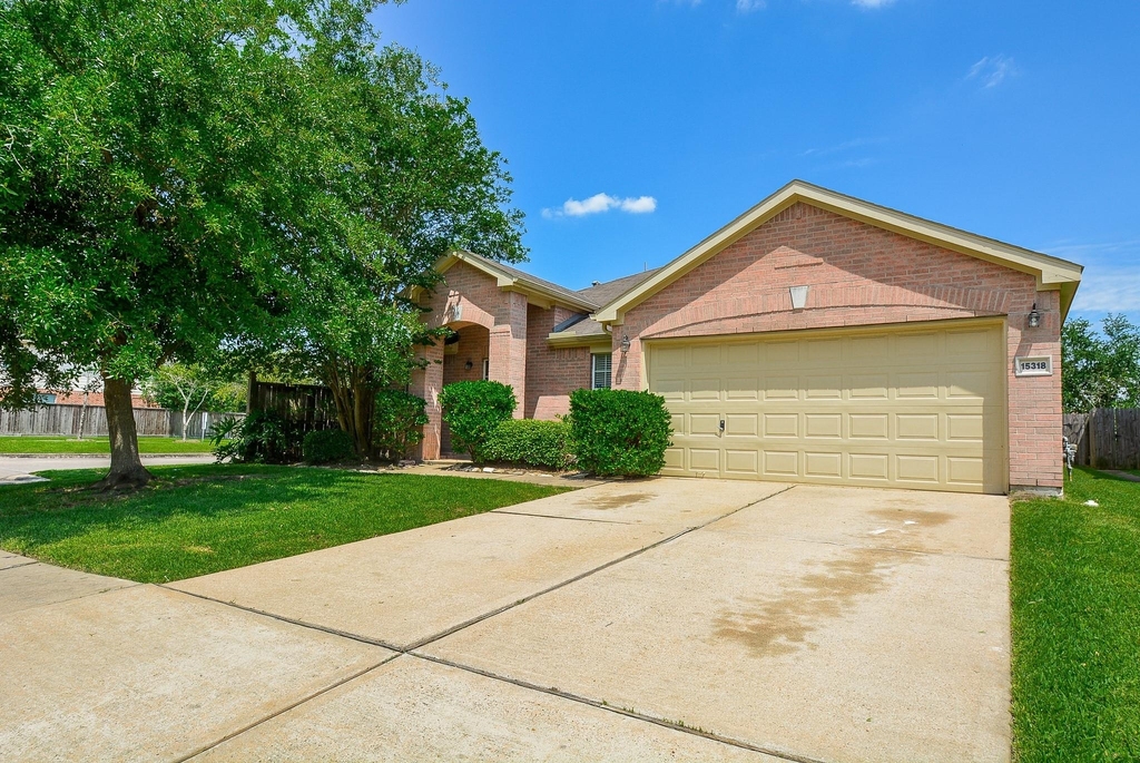15318 Marlowe Grove Drive - Photo 1