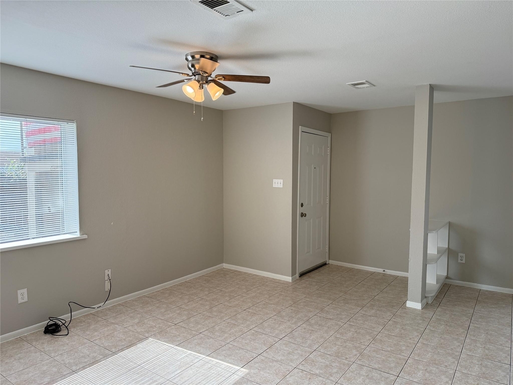 13902 Buckingham Drive - Photo 5