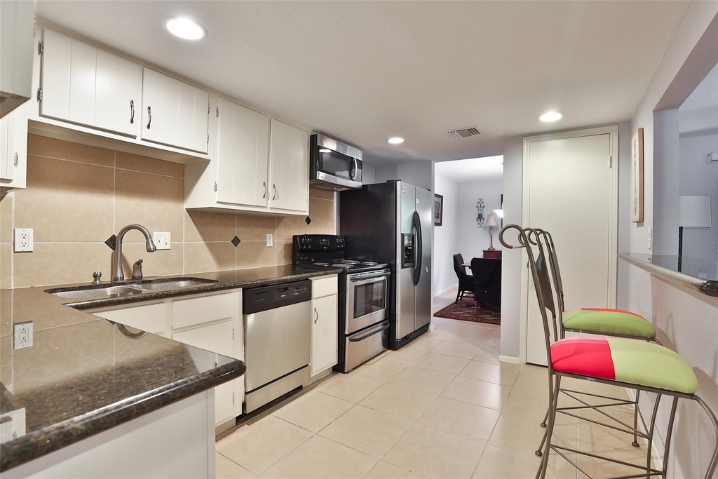 5005 Georgi Lane - Photo 6