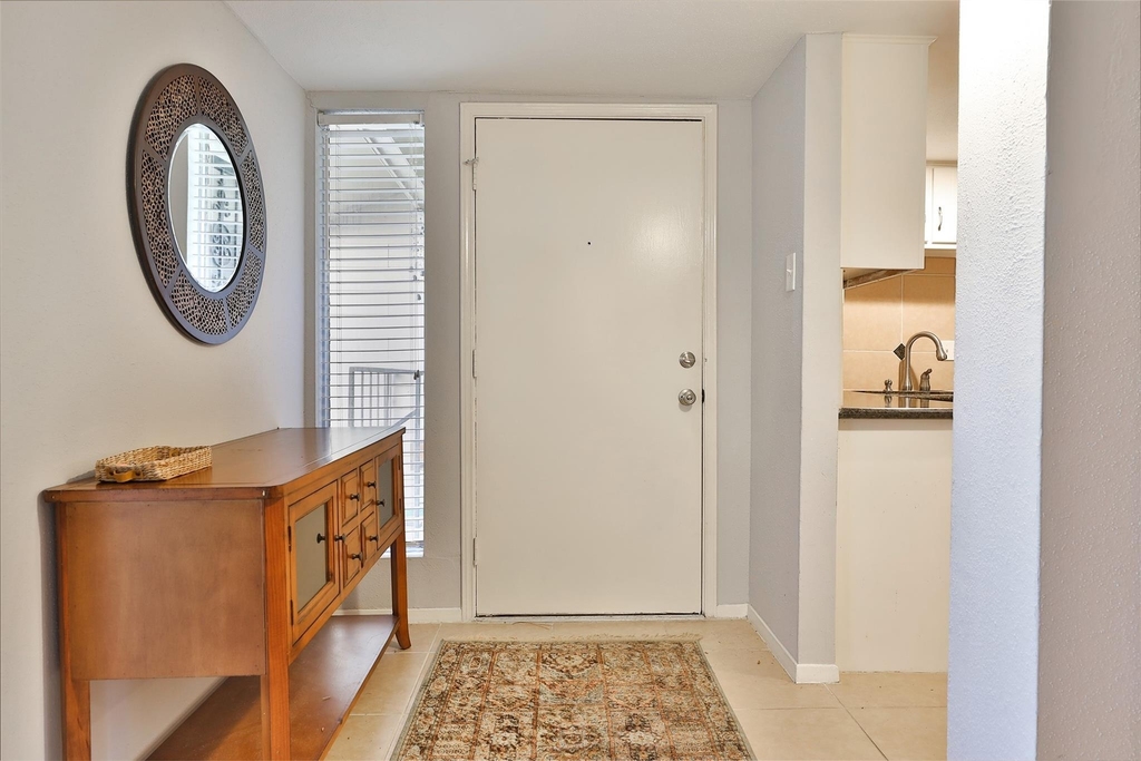 5005 Georgi Lane - Photo 0