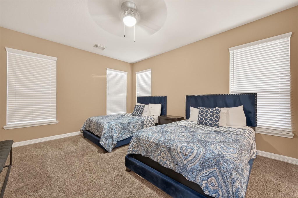 21103 Falcon Creek Court - Photo 43