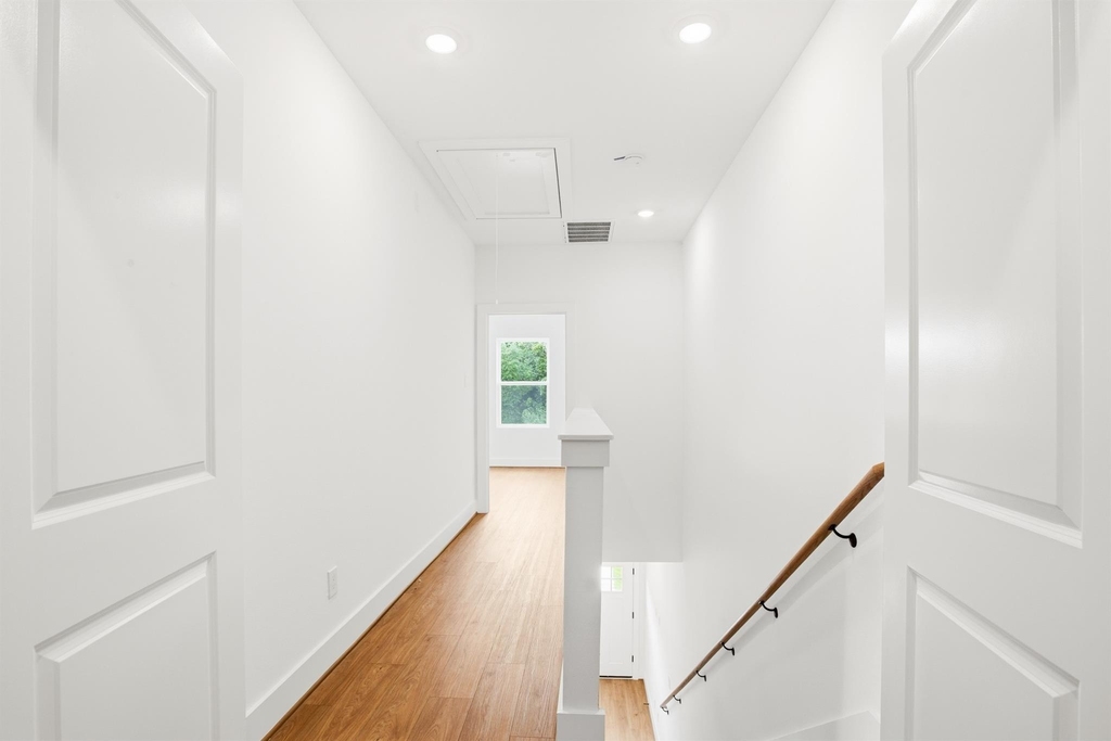 7841 Sunnyhill Street - Photo 11