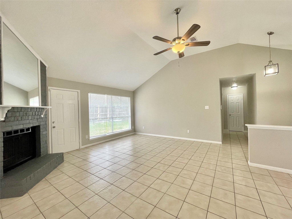 7011 Brockington Drive - Photo 5
