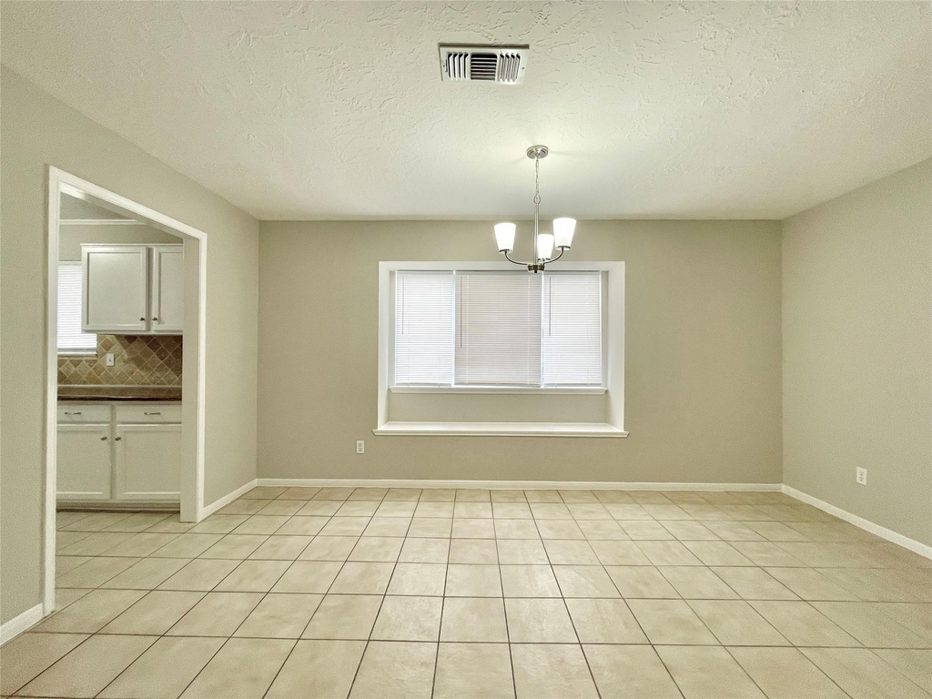 7011 Brockington Drive - Photo 12
