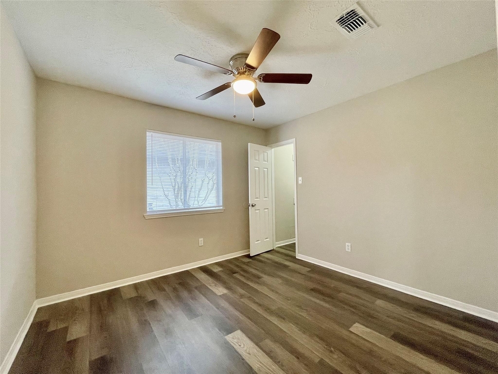 7011 Brockington Drive - Photo 19