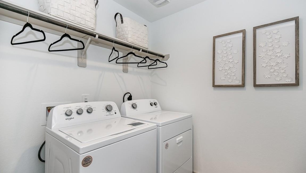 7918 Murciana Drive - Photo 4