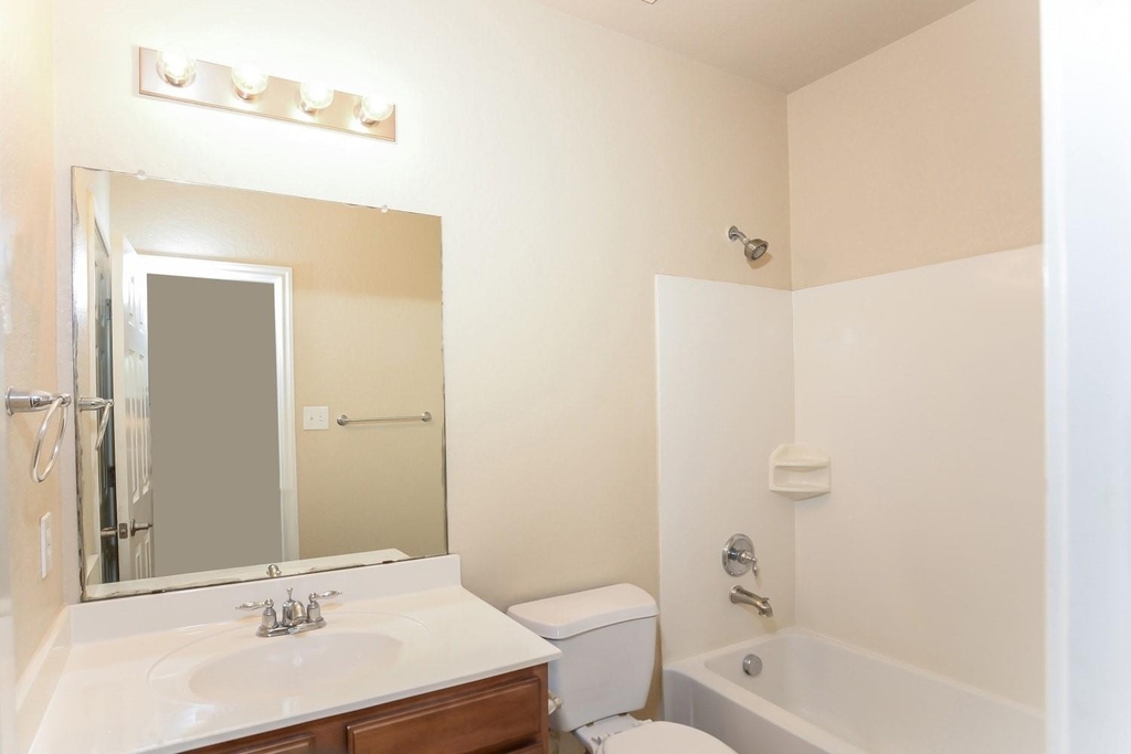 8410 Western Way - Photo 12