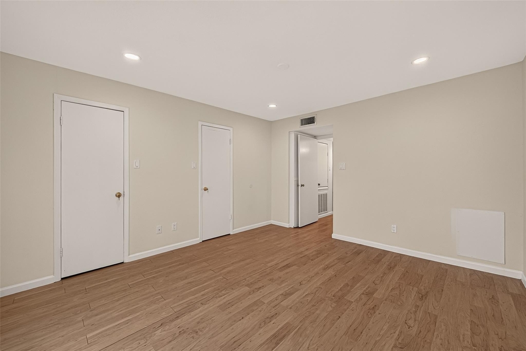 12633 Memorial Drive - Photo 4