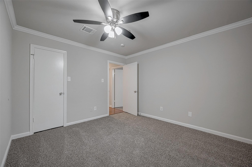 919 Mockingbird Way - Photo 24