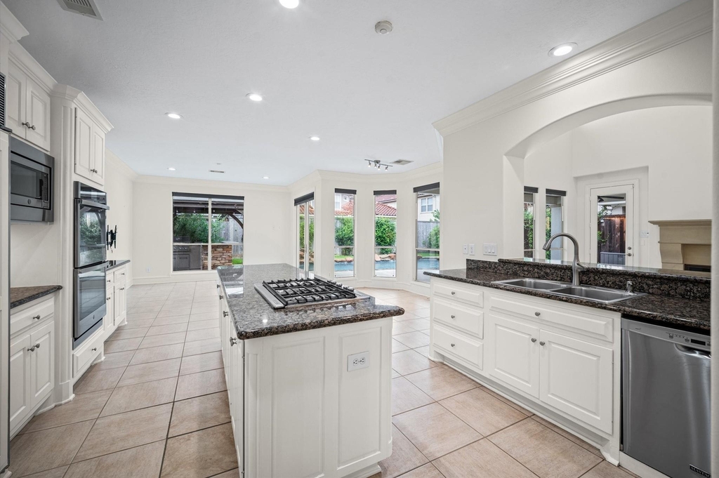 14227 Flower Creek Lane - Photo 10