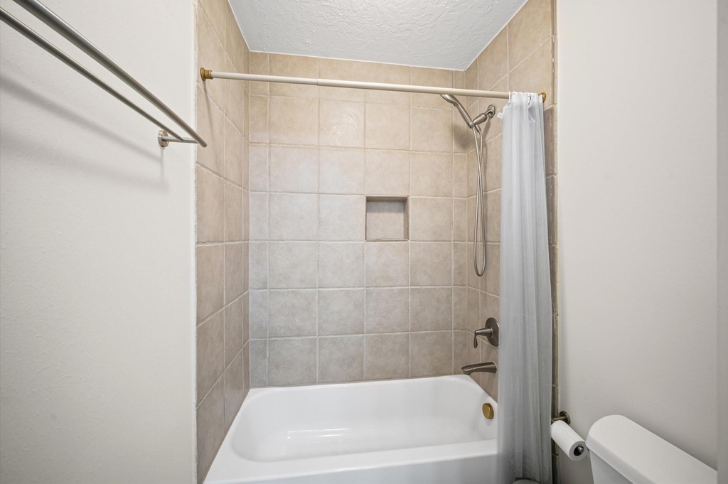 14227 Flower Creek Lane - Photo 16