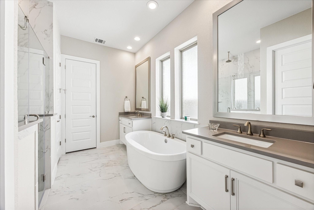 6821 Little Serenity Cove - Photo 22