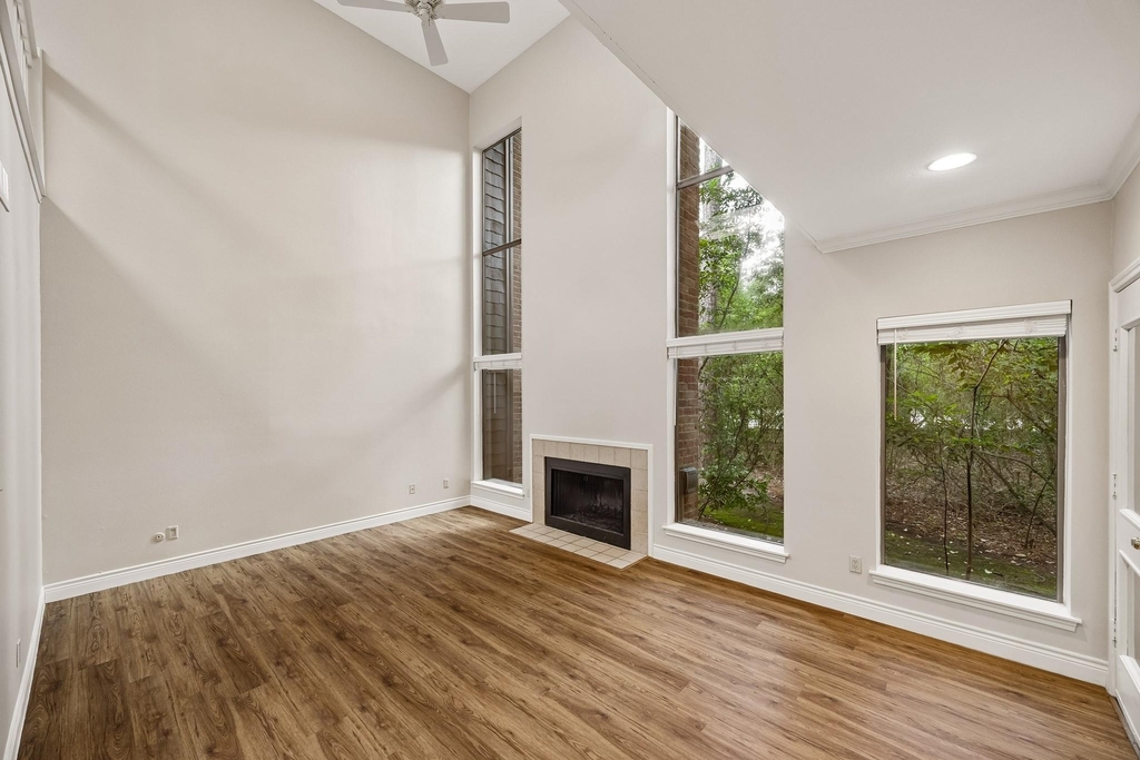250 Sugarberry Circle - Photo 2