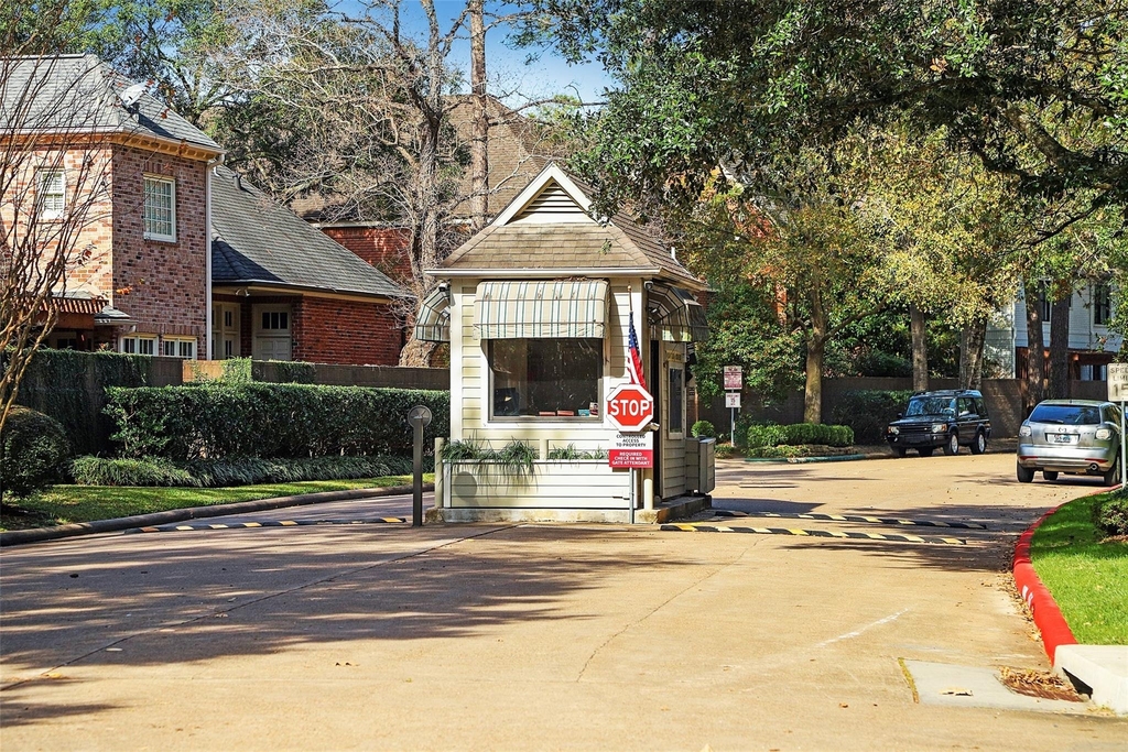 250 Sugarberry Circle - Photo 22