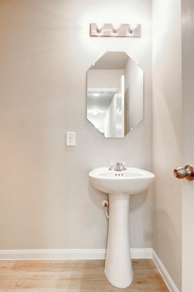 2403 Thorney Court - Photo 6