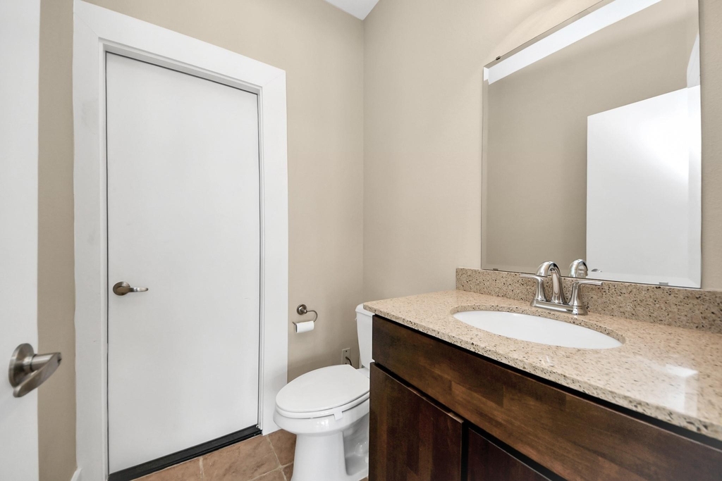 1807 W Webster Street - Photo 30