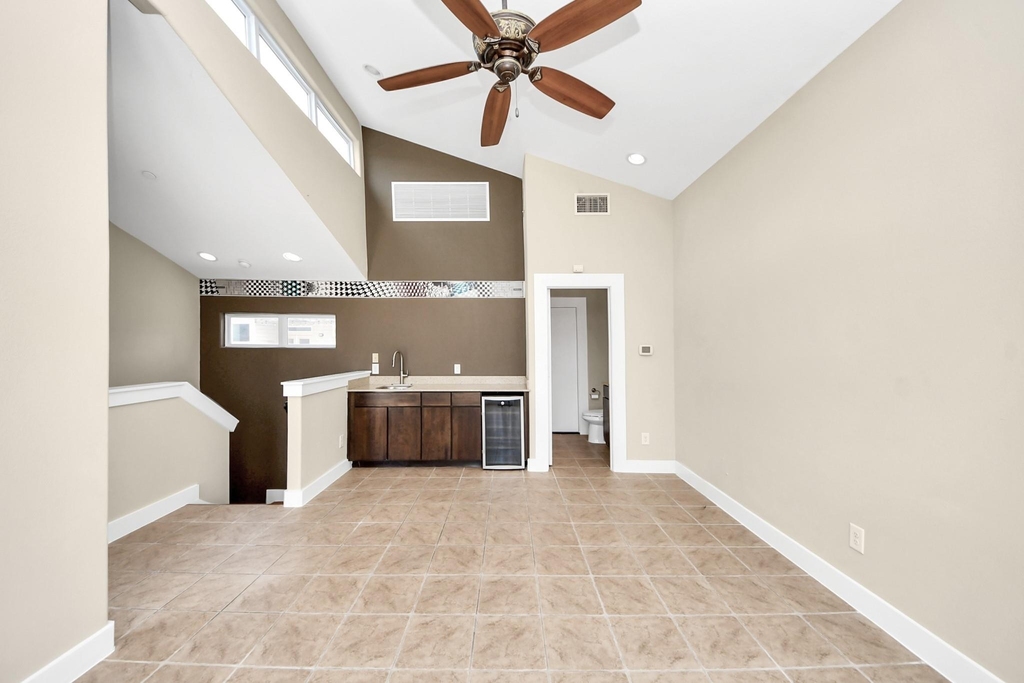 1807 W Webster Street - Photo 26