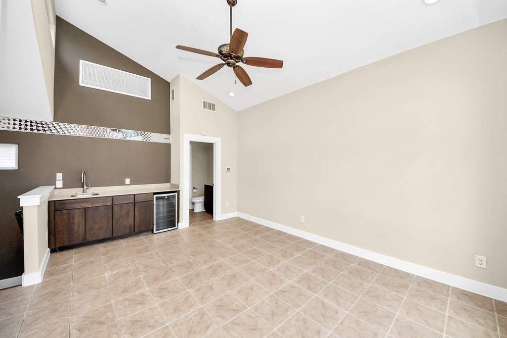 1807 W Webster Street - Photo 25