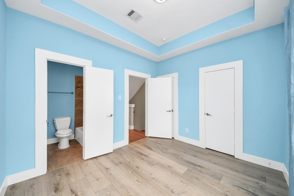 1807 W Webster Street - Photo 18