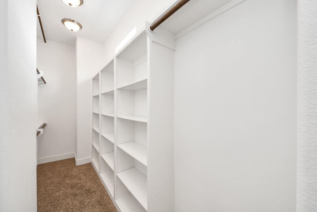 1807 W Webster Street - Photo 15