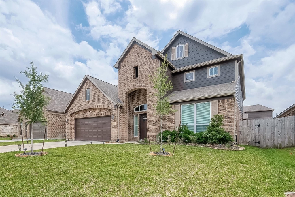 20607 Enrique Drive - Photo 1