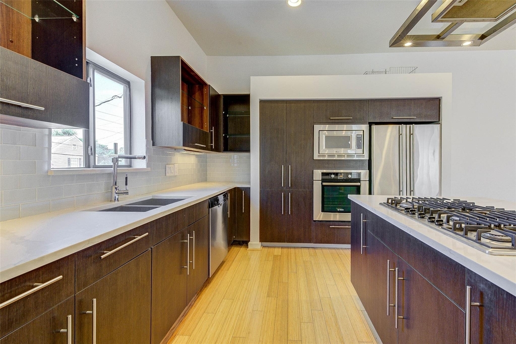 113 Tuam Street - Photo 7
