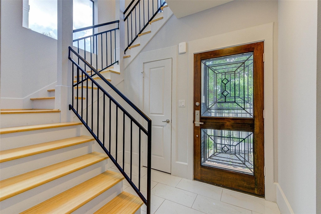 113 Tuam Street - Photo 4