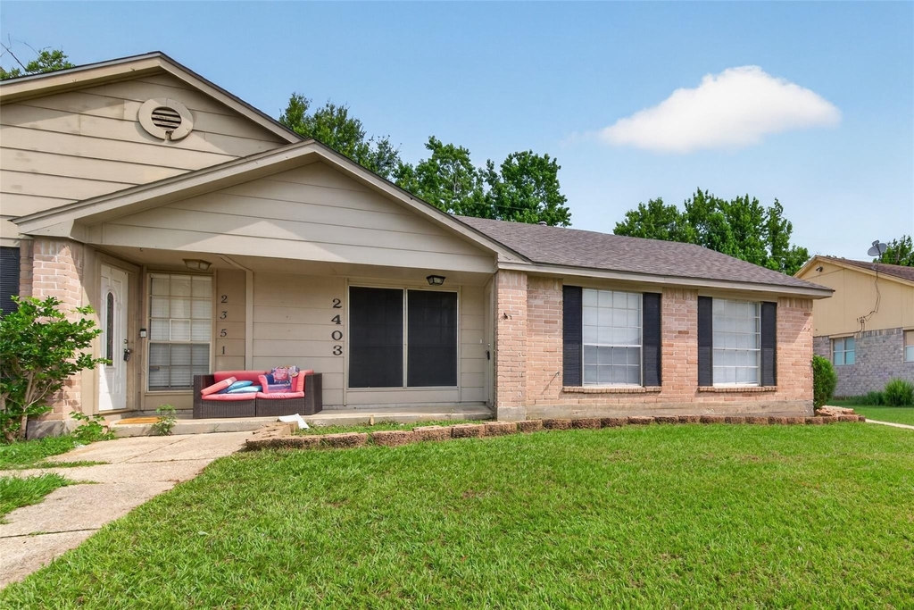 2403 Autumn Springs Lane - Photo 2