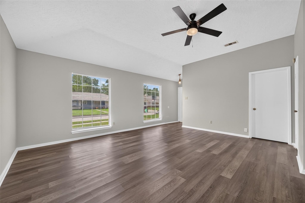 2403 Autumn Springs Lane - Photo 7