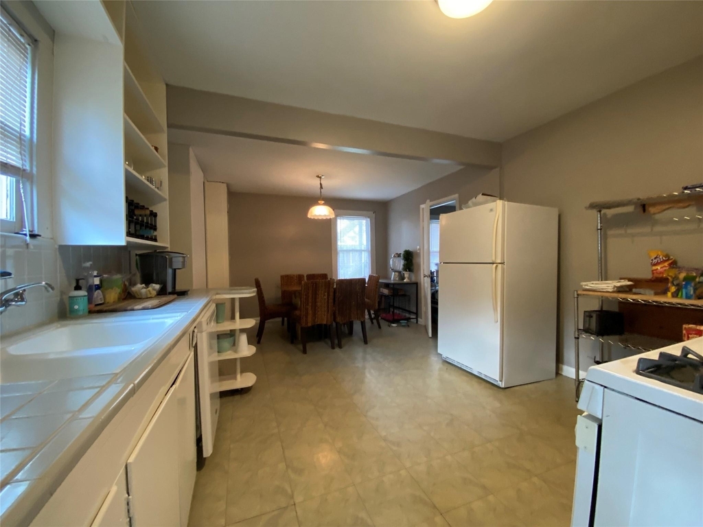 4116 Case Street - Photo 5