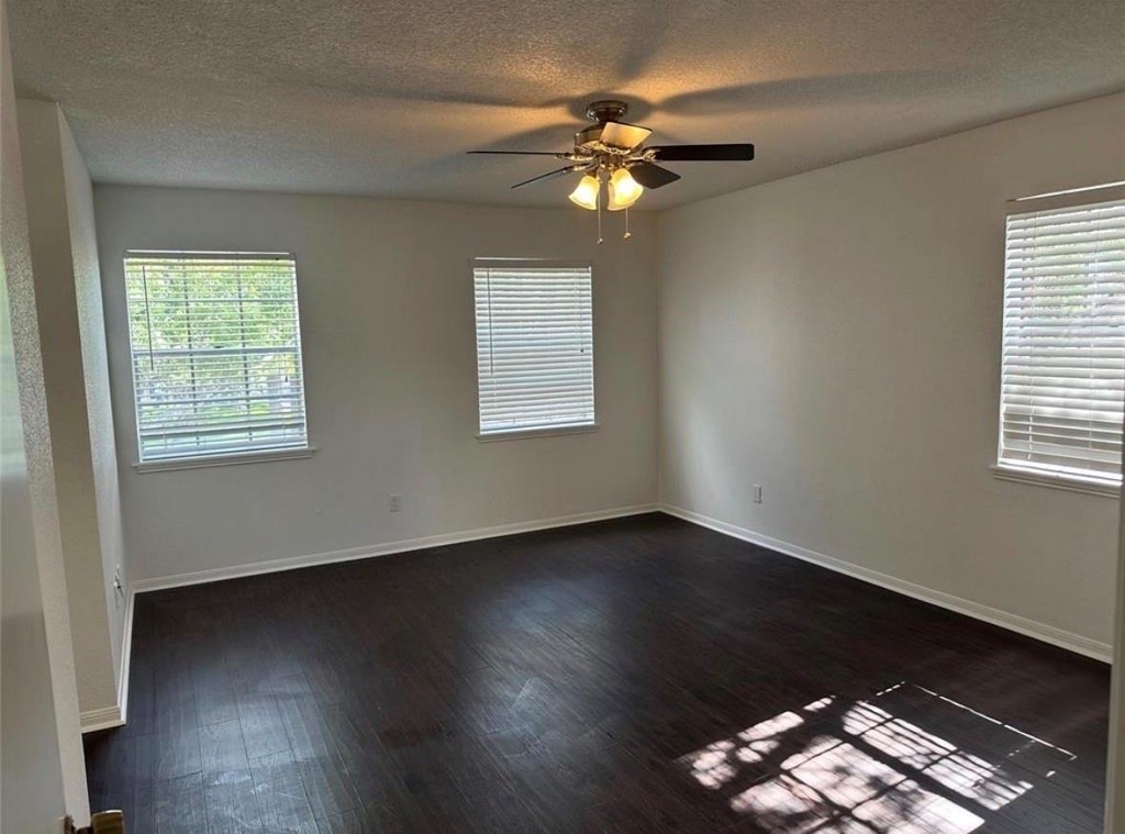14401 Misty Meadow Ln - Photo 12