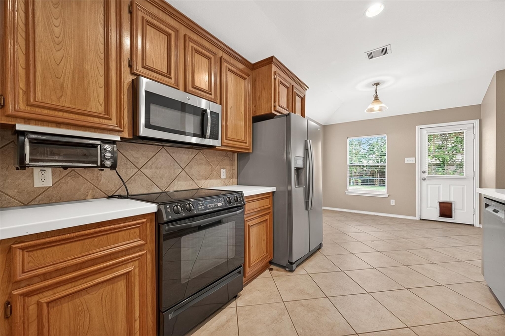16715 Red Falls Circle - Photo 5
