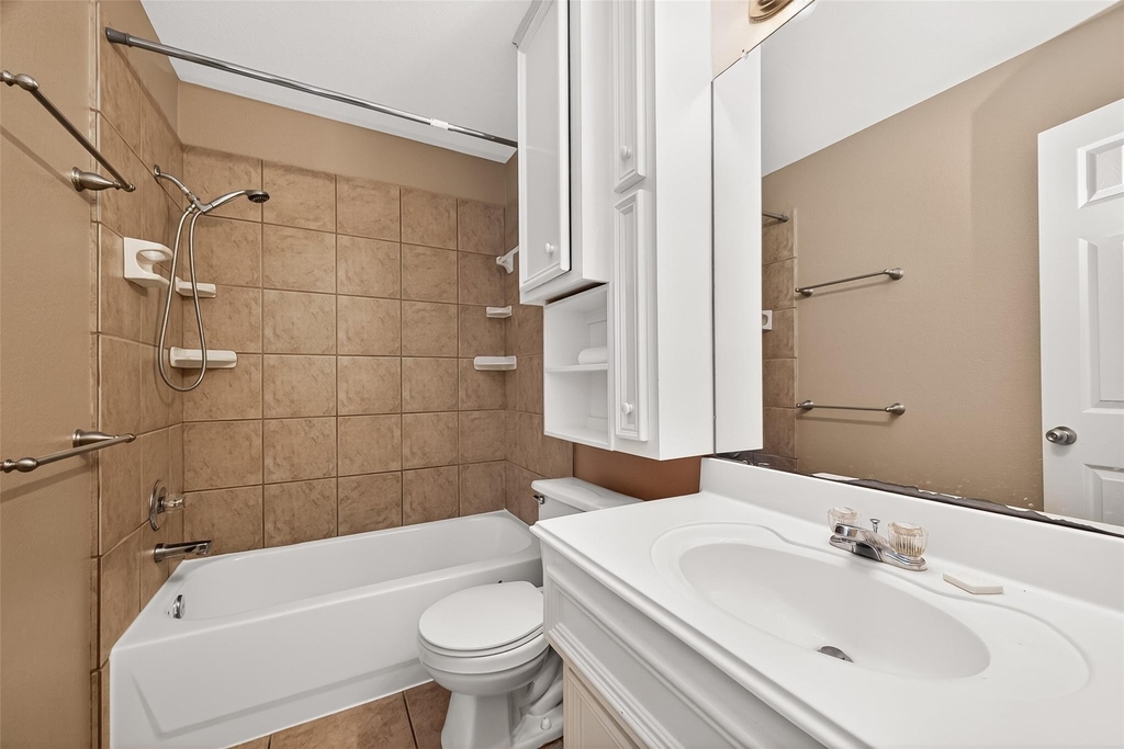 16715 Red Falls Circle - Photo 23