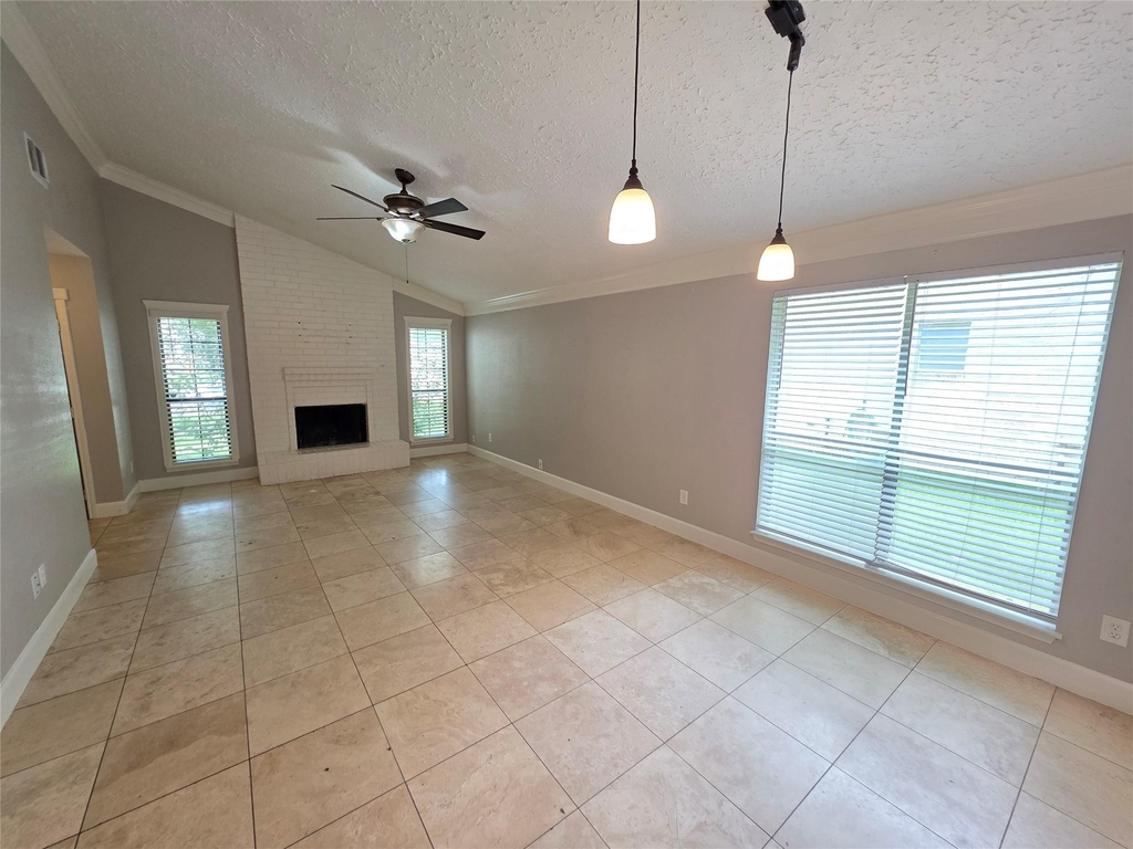 22543 Market Square Lane - Photo 5