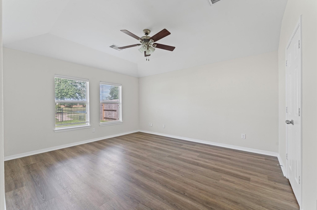 18107 Cypress Mist Court - Photo 9