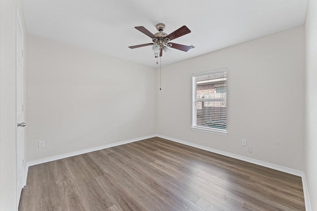 18107 Cypress Mist Court - Photo 11
