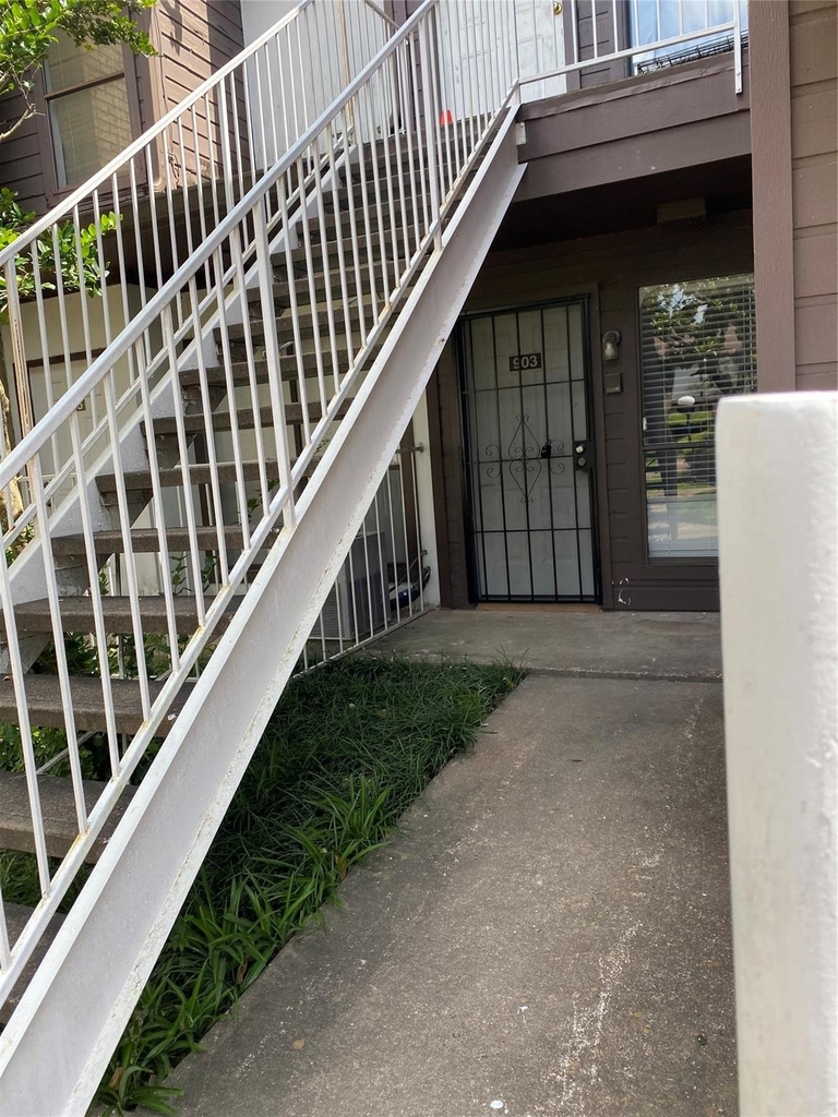 6633 W Airport Boulevard - Photo 14