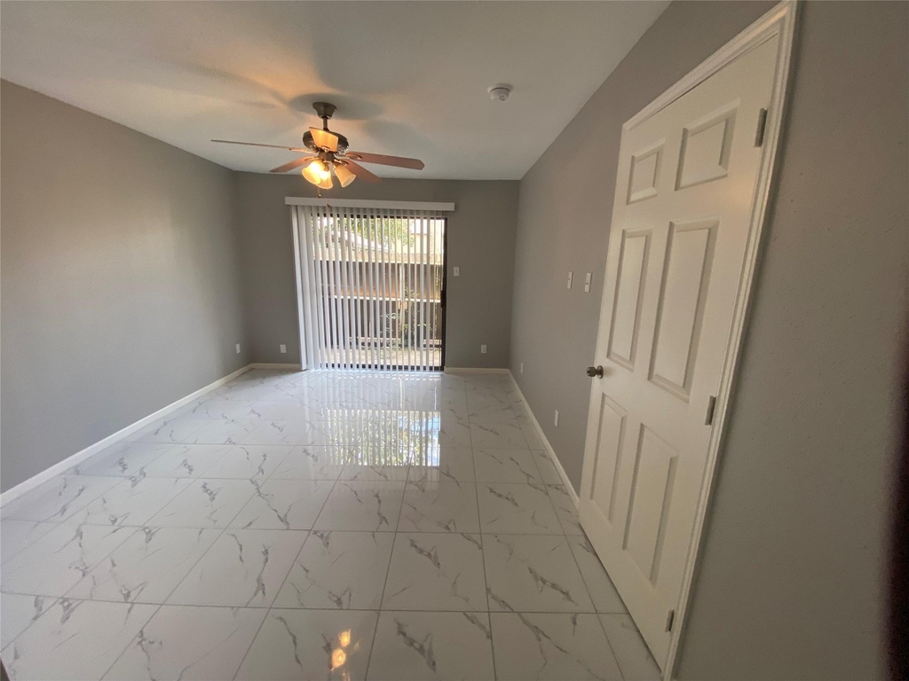6633 W Airport Boulevard - Photo 9