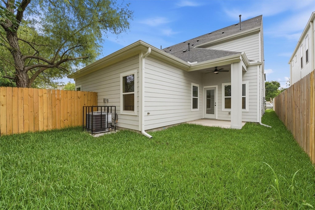 4354 Clover Street - Photo 24
