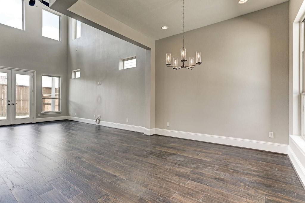 4859 Benning Dr - Photo 11