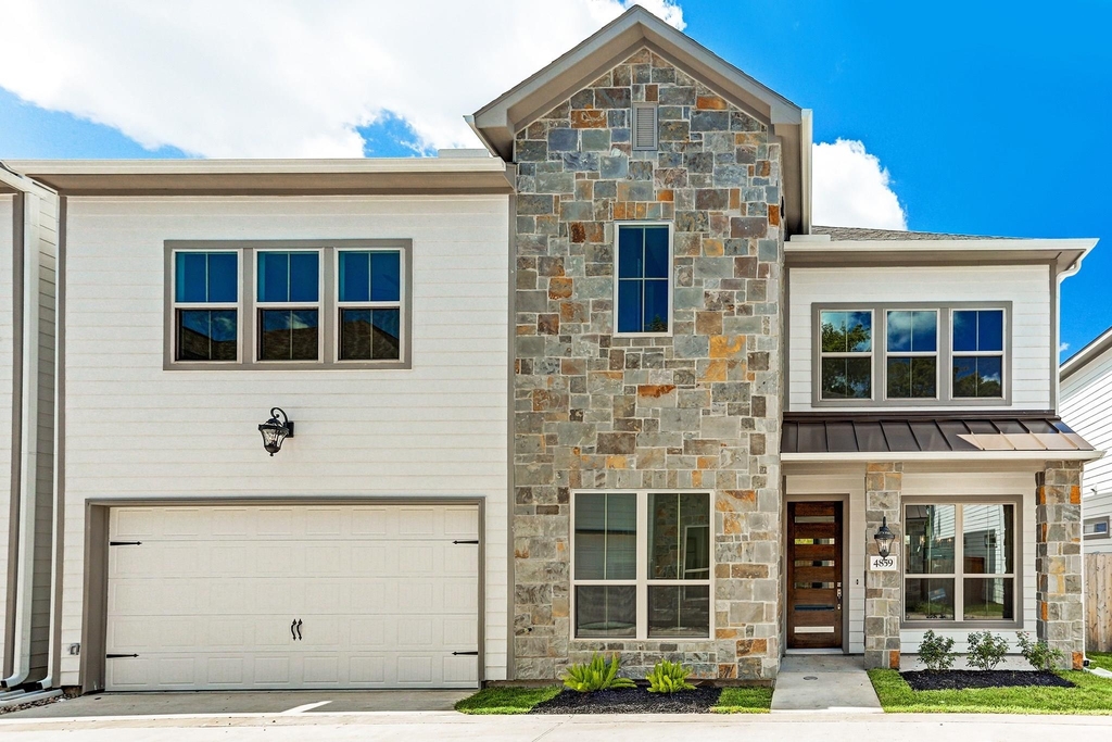 4859 Benning Dr - Photo 0