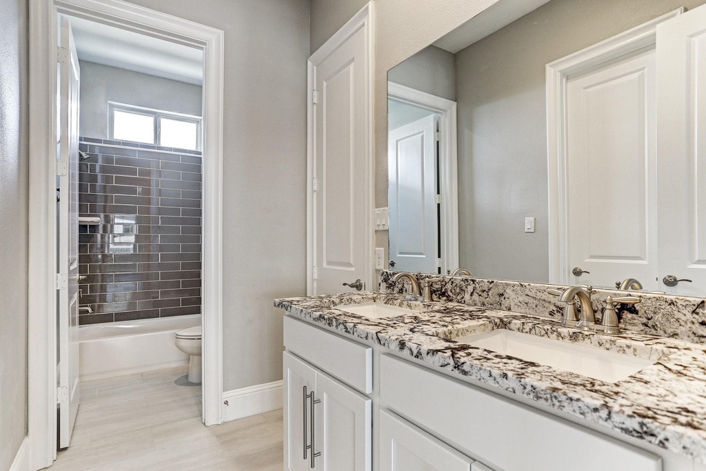4859 Benning Dr - Photo 26