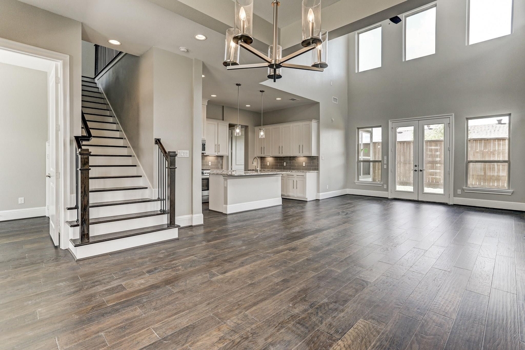 4859 Benning Dr - Photo 2