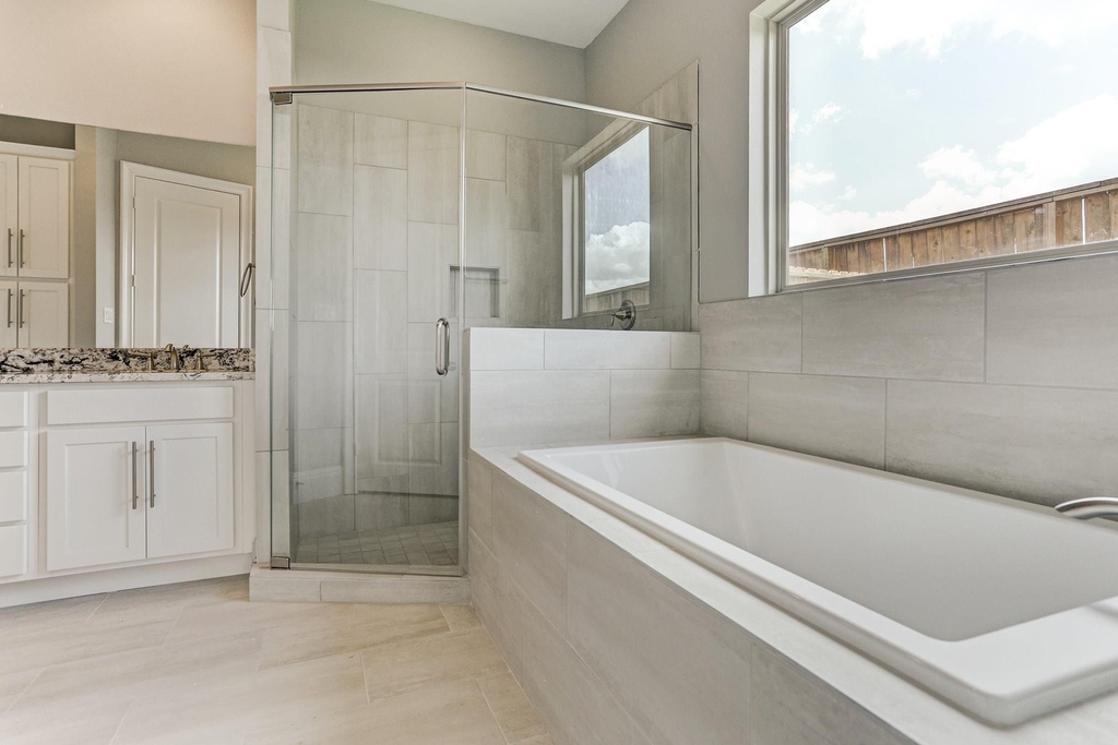 4859 Benning Dr - Photo 18
