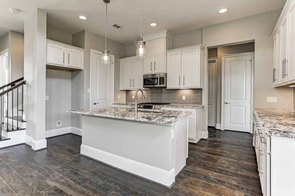 4859 Benning Dr - Photo 7