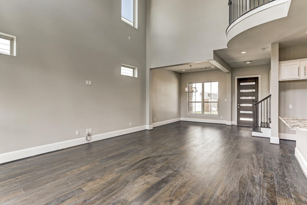 4859 Benning Dr - Photo 10