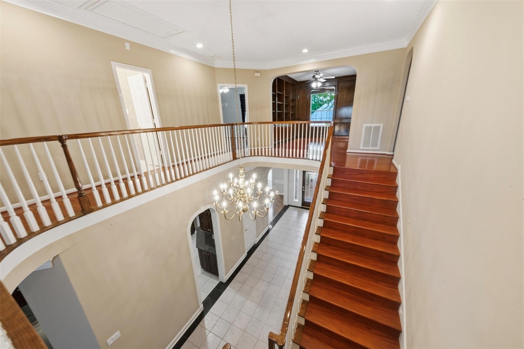 17 Ambleside Crescent Drive - Photo 8